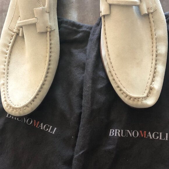 Bruno Magli Beige Suede Loafer Brand New in original Dust Bags - Picture 4 of 10